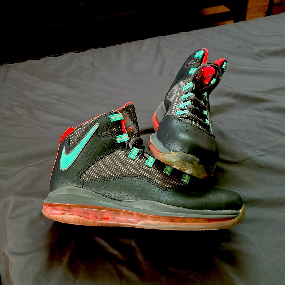 Nike